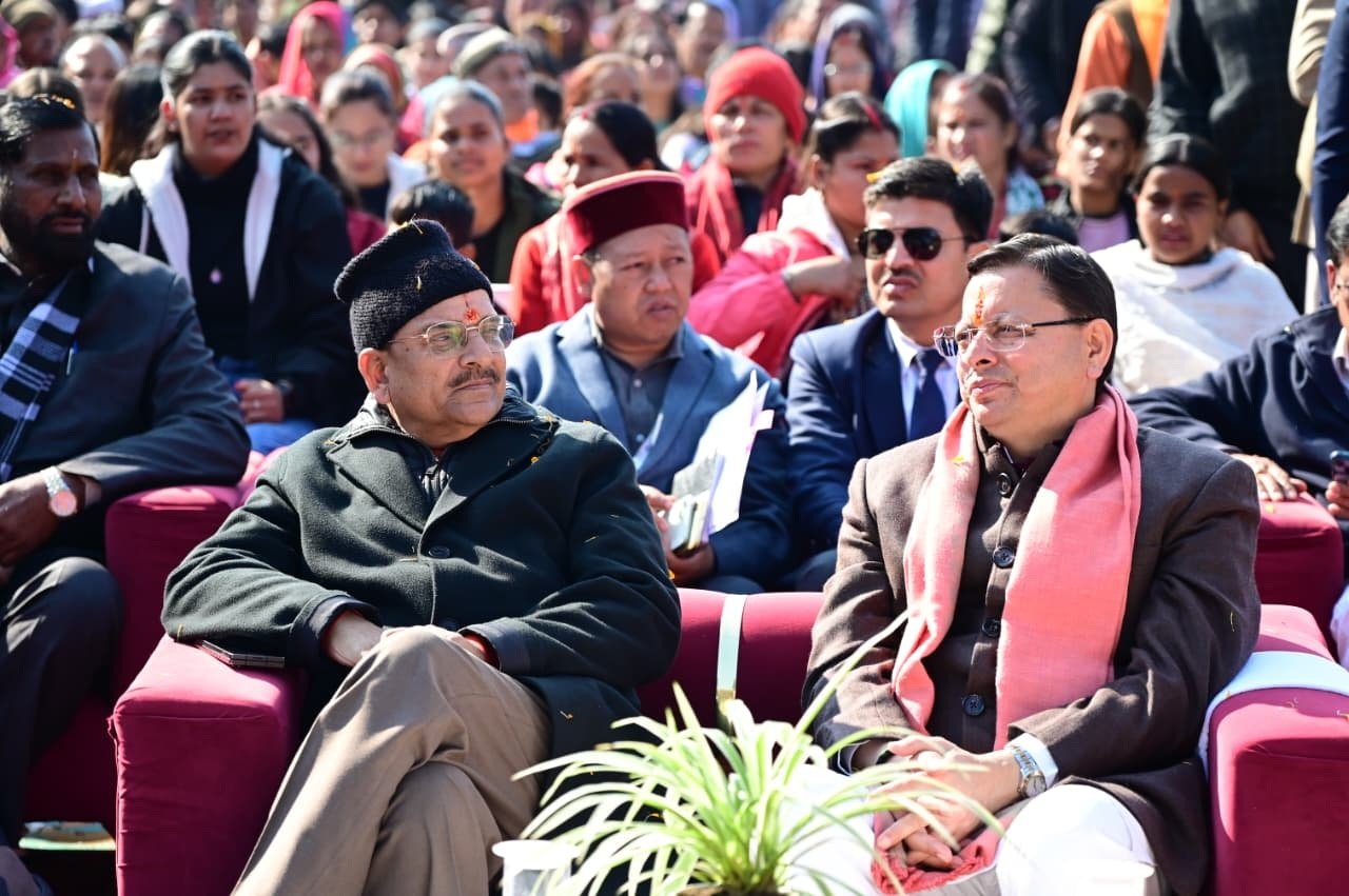 सीएम धामी ने “मन की बात” कार्यक्रम के 129 वें एपिसोड को आम जन एवं विद्यार्थियों के साथ सुना