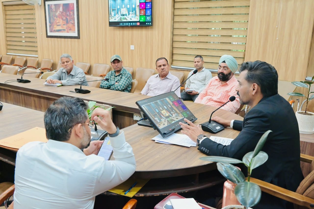 मतदाता सूची से वंचित पात्र नागरिकों को जोड़ने के लिए चलेगा विशेष अभियान