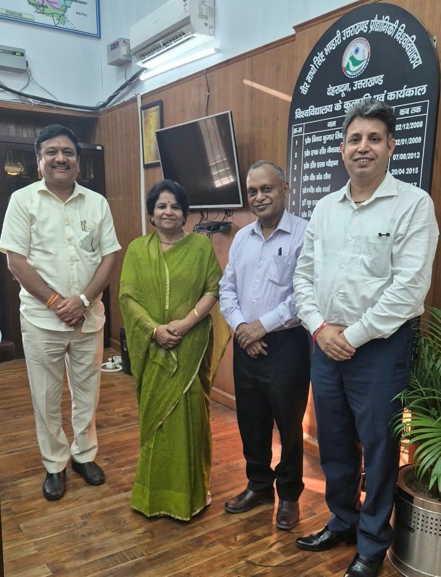 निजी कॉलेज एसोसिएशन के प्रतिनिधिमंडल ने वीर माधो सिंह भंडारी प्रौद्योगिकी विश्वविद्यालय की कुलपति से भेंट कर कॉलेजों की समस्याओं से अवगत कराया और कुलपति महोदया ने सकारात्मक कार्यवाही का आश्वासन दिया